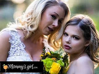 Cô gái của mẹ - phù dâu Katie Morgan Bangs Hard Brambles gái riêng của cô ấy Coco Lovelock trước đám cưới của cô ấy